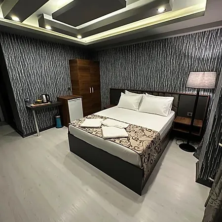 Loft Hotel
