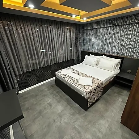 Loft Hotel