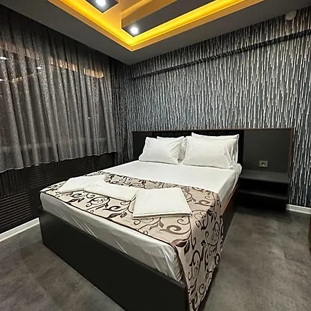Loft Hotel
